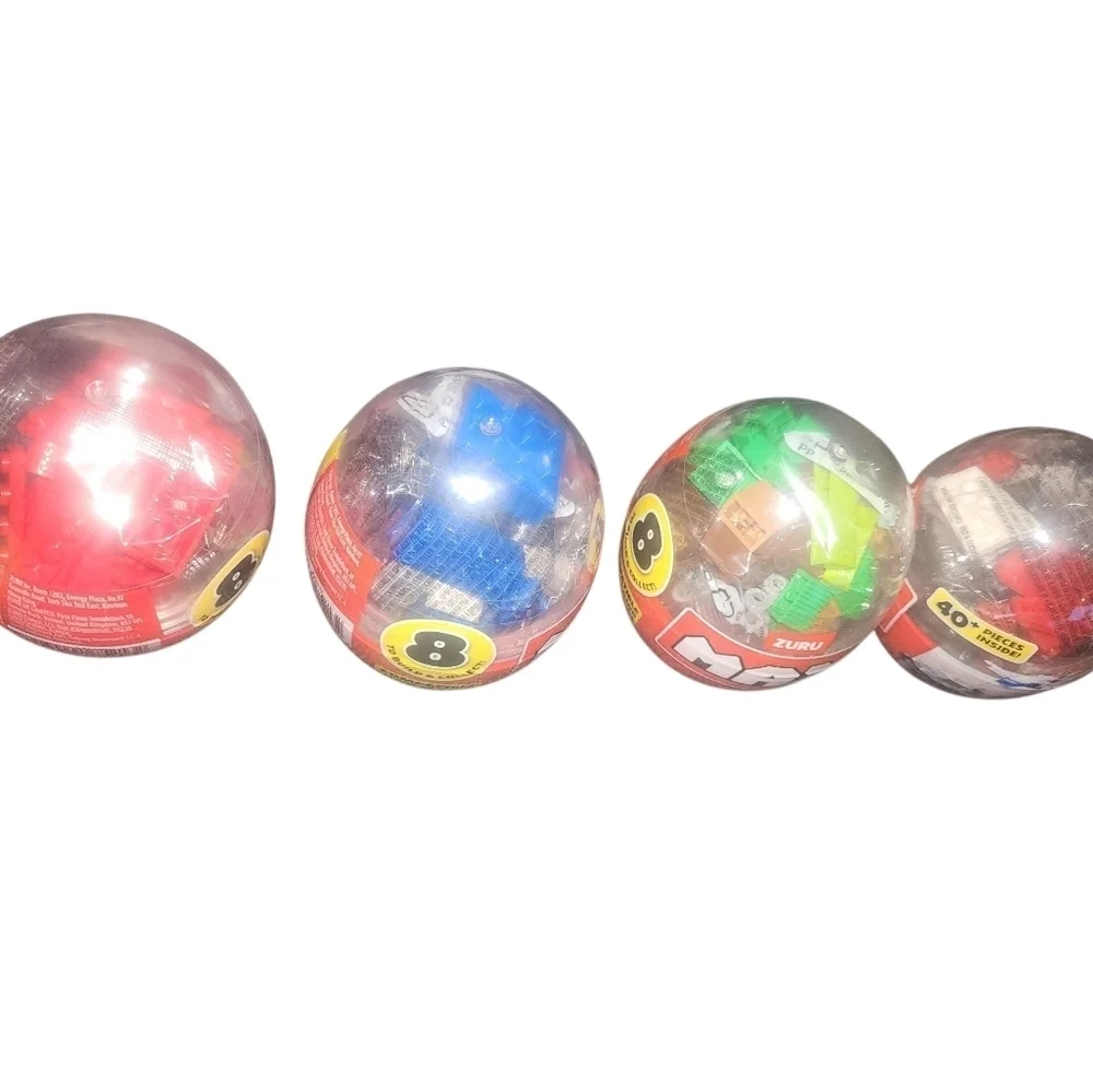 MAX Mystery Build Egg 40+ Pieces